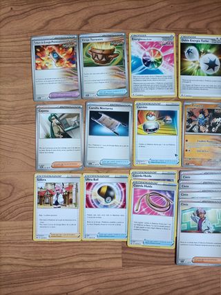 Lote 37 cartas Pokémon originales español.