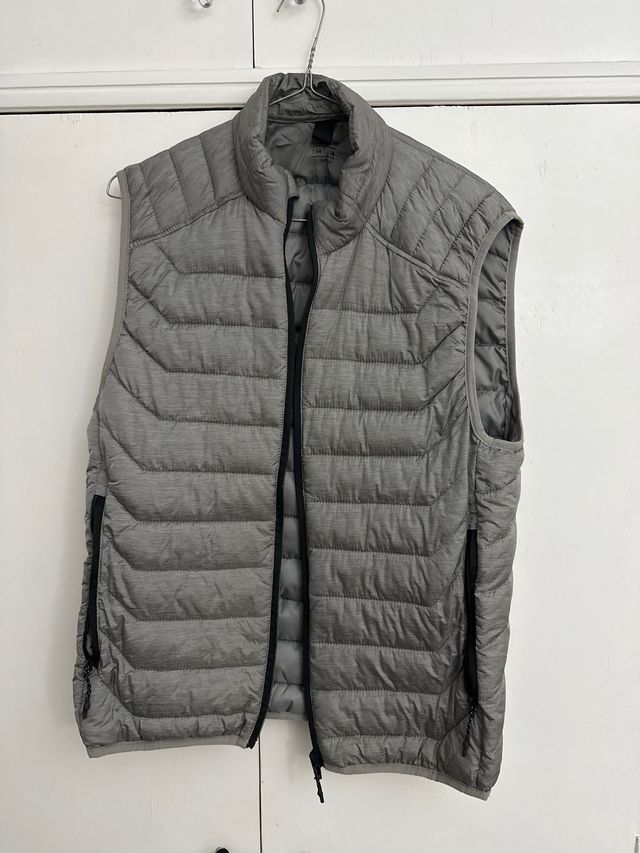 Chaleco ligero gris vestir