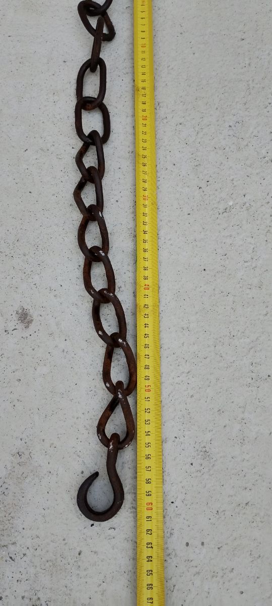 Vecchia catena, e cose vecchie E ferramenta,