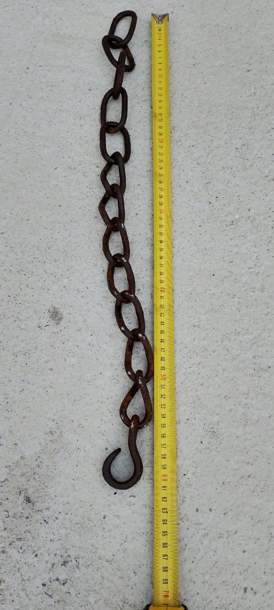 Vecchia catena, e cose vecchie E ferramenta,