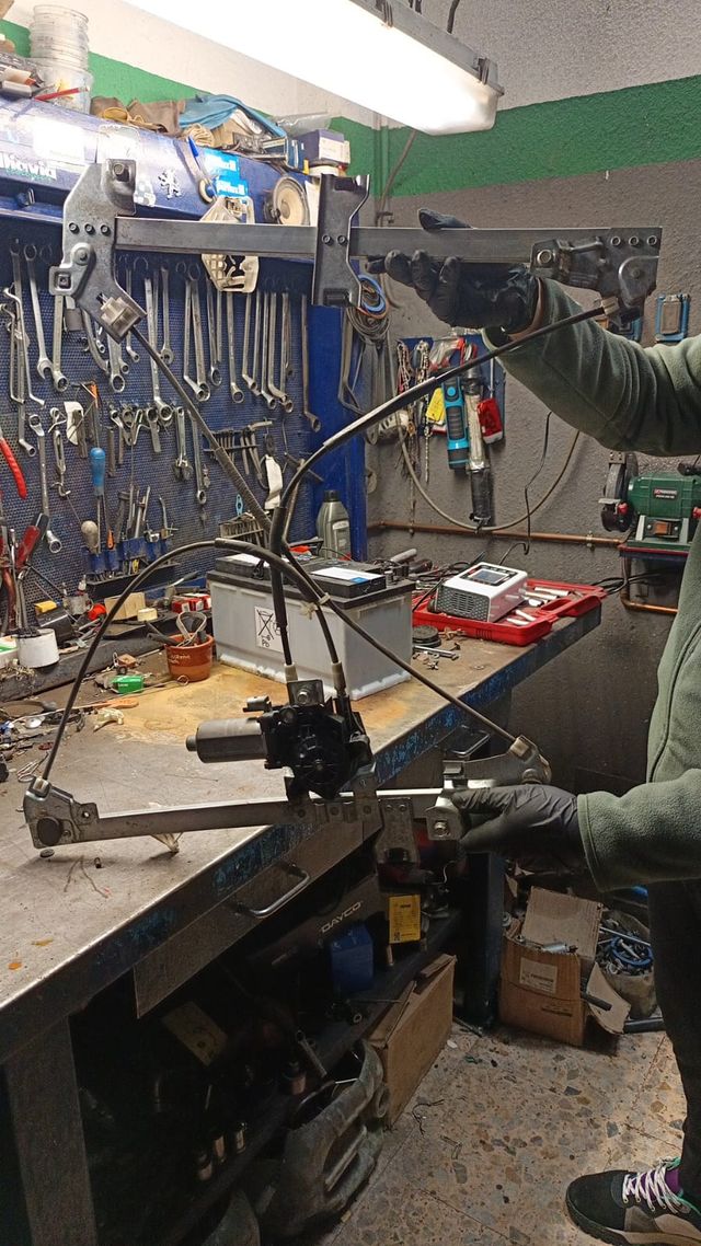 ELEVALUNAS ELECTRICO CITROEN/PEUGEOT