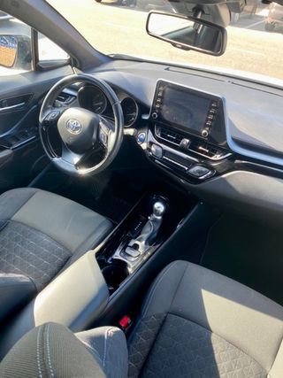 Toyota C-HR 2021