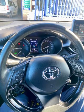 Toyota C-HR 2021