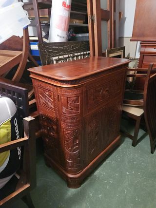 Mueble bar chino