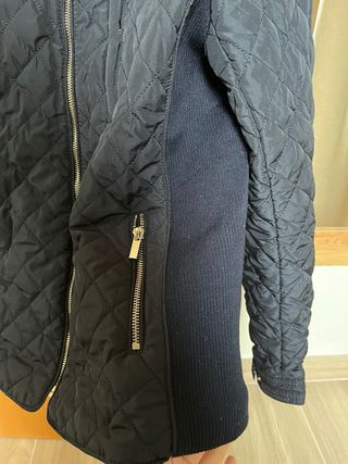 Chaqueta acolchada azul marino mujer