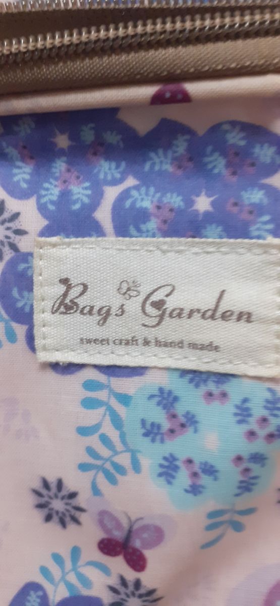 Valigia, borsa, borse da giardino