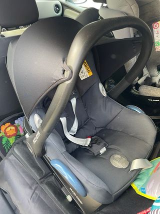 Silla coche Maxi Cosi CabrioFix y base IsoFix
