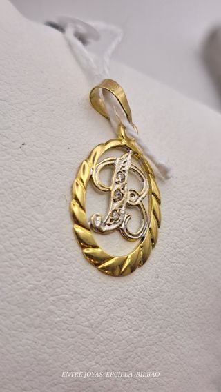 Colgante de oro 18k 
