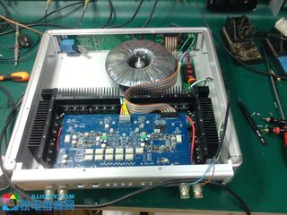 Krell kav 400xi (Silence Art Edition)