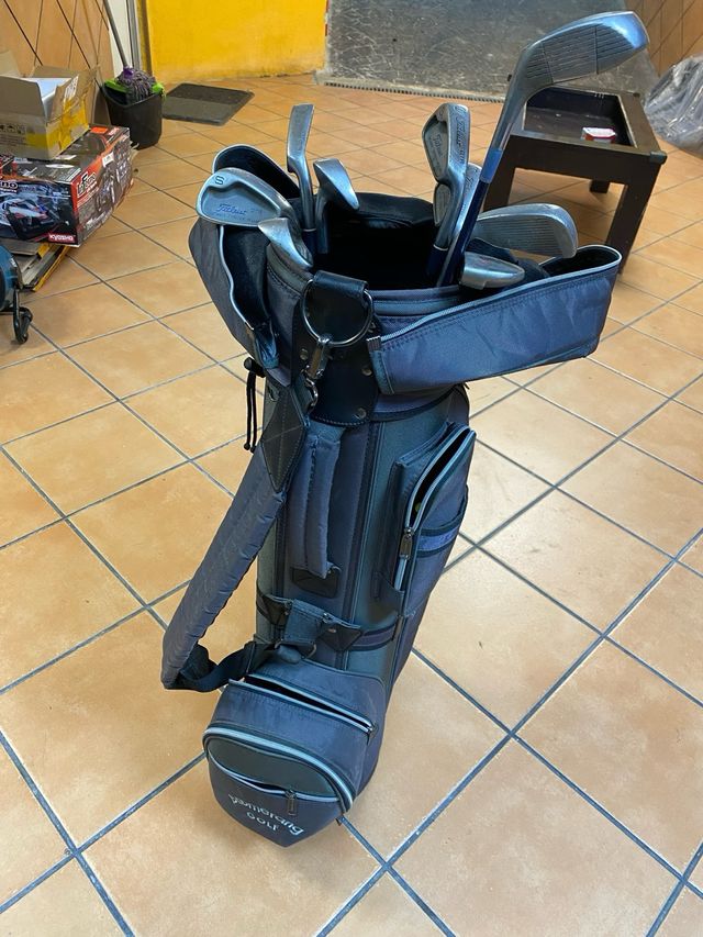 Bolsa Nueva y juego palos golf