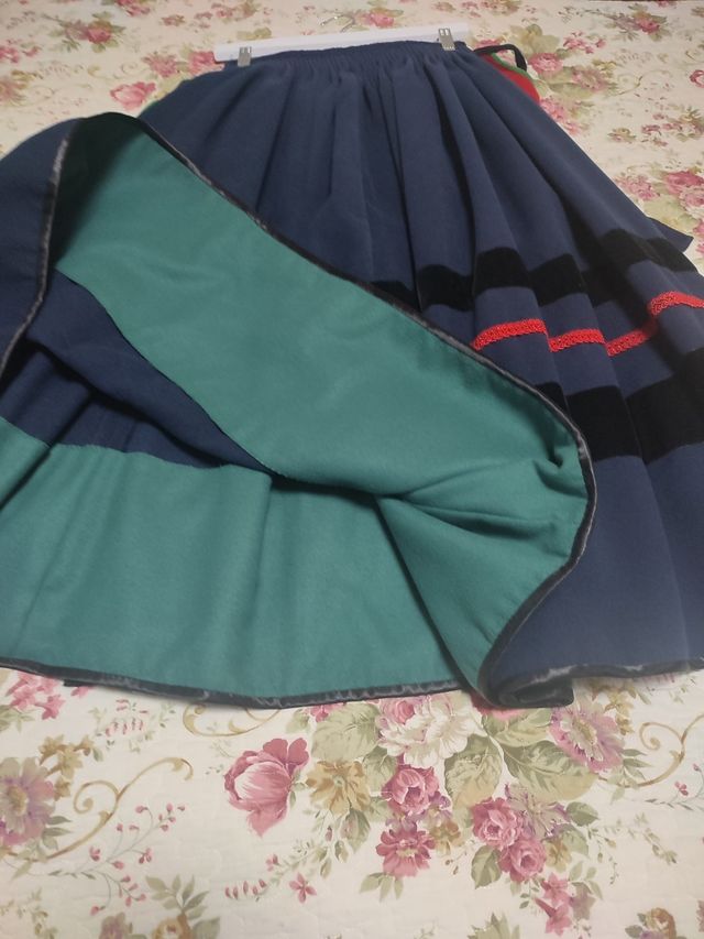 Traje Regional de Robledondo Madrid 