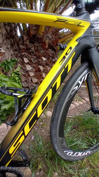 Bicicleta de carretera Scott foil 30