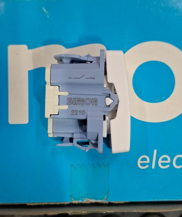 Interruptores simon