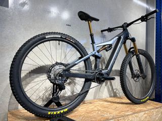 Orbea Rise M-Team 2023 / Talla S / 1435 Km.