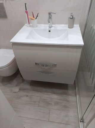 Mueble con lavabo