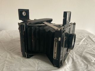 954. Rara cámara Klap PLAUBEL MAKINA I. 1923.