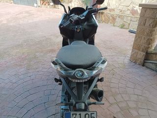 Moto bMW
