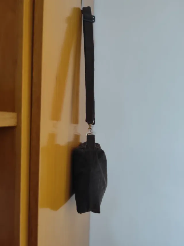 Bolso de pana y neceser