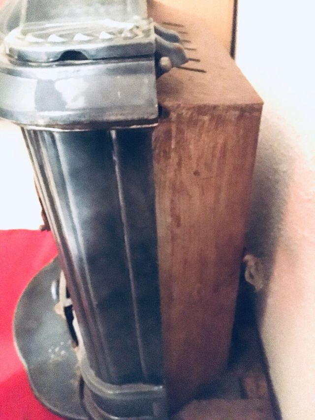 ESTUFA ANTIGUA HIERRO FUNDIDO  CERAMICA