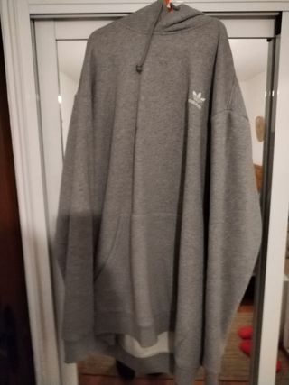 Sudarera adidas gris
