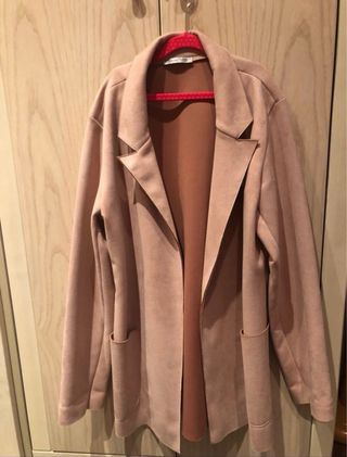 Chaqueta 3/4 antelina rosa