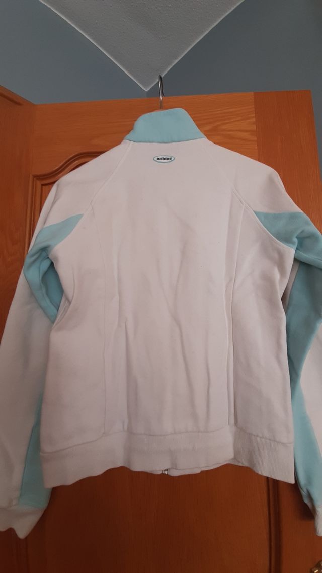 Sudadera Adidas original. Talla M