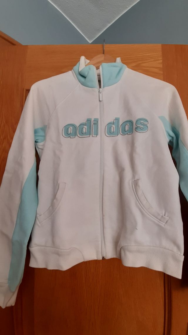 Sudadera Adidas original. Talla M
