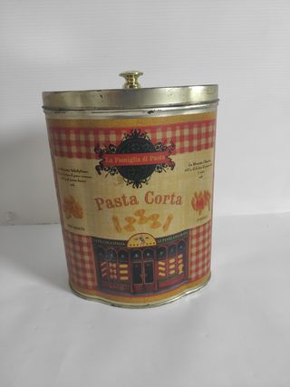 Bote chapa lata vintage pasta-corta 