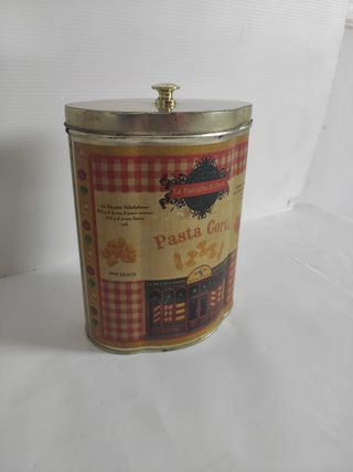 Bote chapa lata vintage pasta-corta 