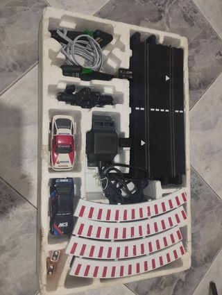 Scalextric antiguo BMW y Toyota