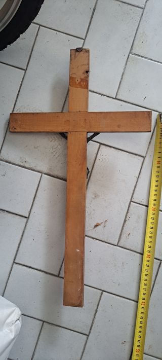 Antico crocifisso