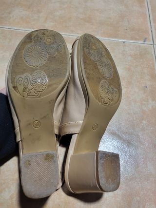 Sandalias beige Balleri 