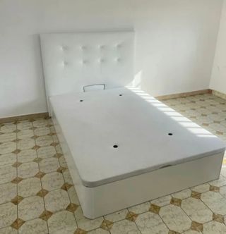 Canapé canapé canapé