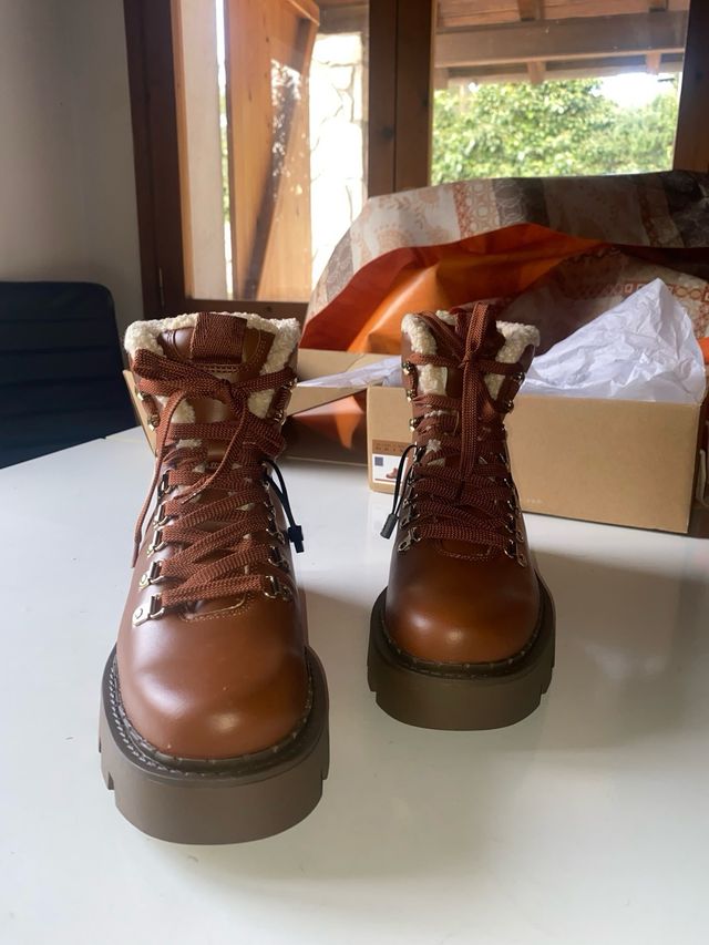 Botas montaña de piel