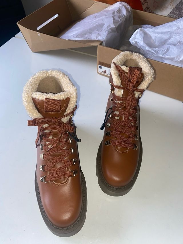 Botas montaña de piel