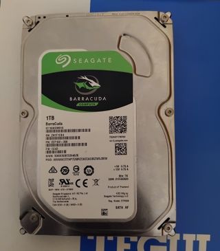 Disco duro SATA 3 interfaz 1TB