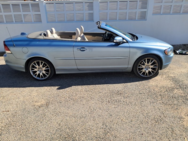 Volvo C70 2007 - foto 1