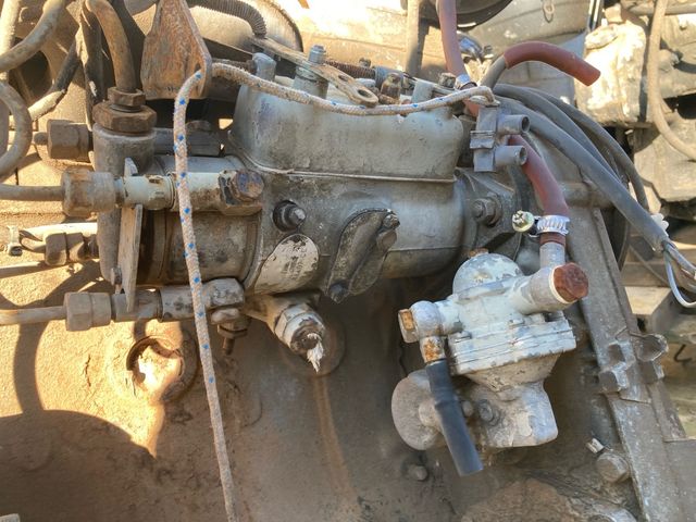 Bomba inyectora perking