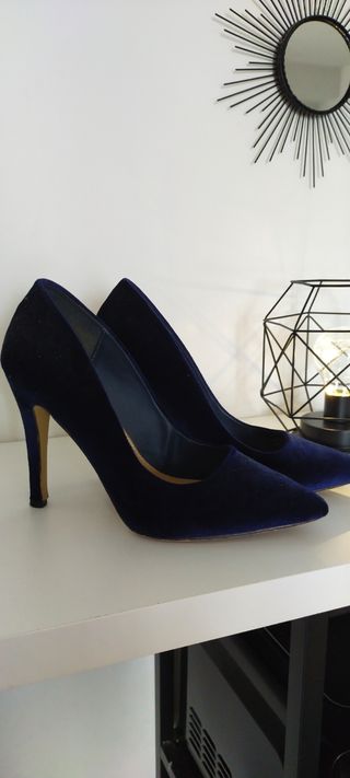 Juego zapatos salón y bolso