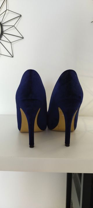Juego zapatos salón y bolso