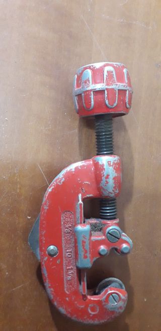 Taglia tubi per idraulica Marca Furax