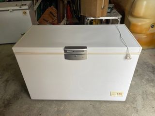 Congelatore a pozzetto BEKO