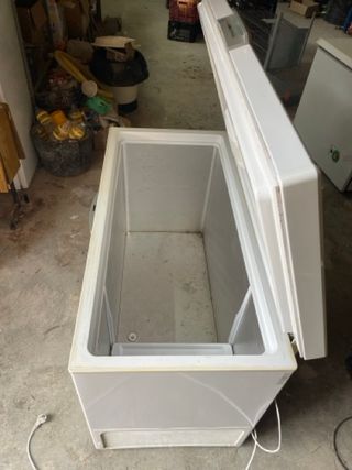 Congelatore a pozzetto BEKO