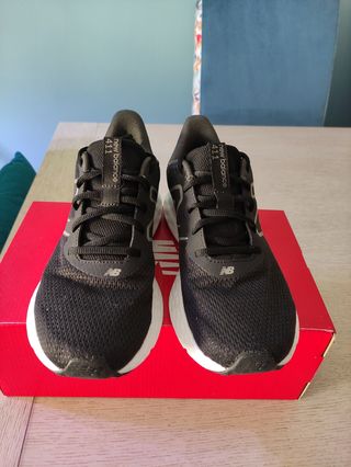Zapatillas New Balance 411 