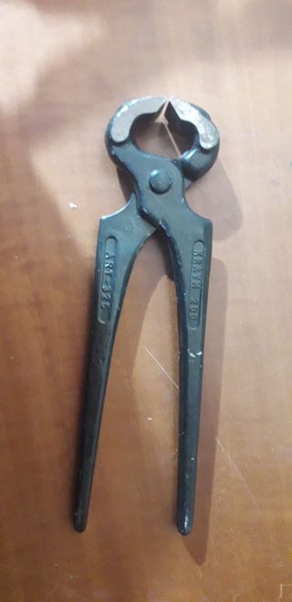 Tenaglia falegname marca Kravm spalla quadra