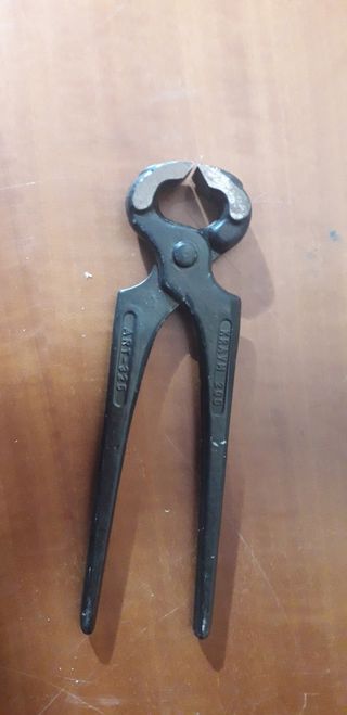 Tenaglia falegname marca Kravm spalla quadra