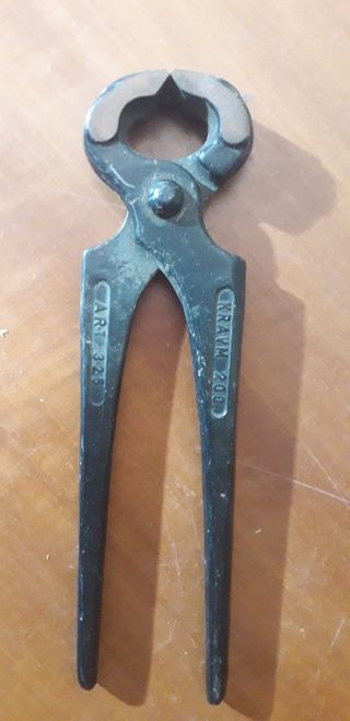 Tenaglia falegname marca Kravm spalla quadra