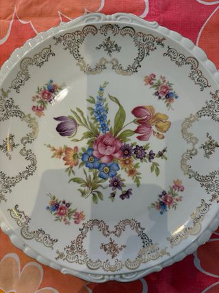 Piatto in porcellana Bavaria con bordo dorato