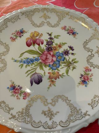 Piatto in porcellana Bavaria con bordo dorato