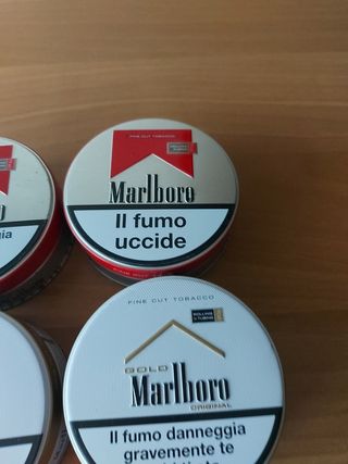 Scatole di latta 